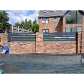 Kenilworth Fence between brickwork