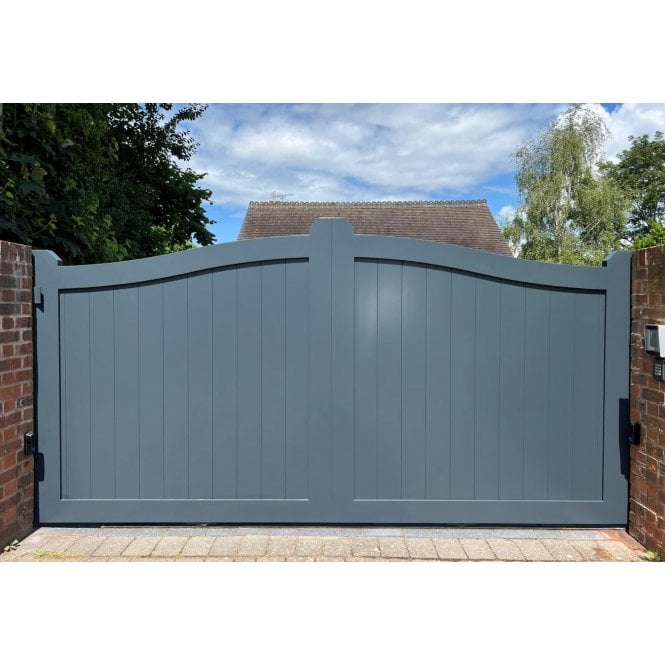 ARDEN GATES The Claverdon Aluminium Gate