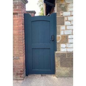 The Claverdon Curved Top and Centre Rail Aluminium Side Gate
