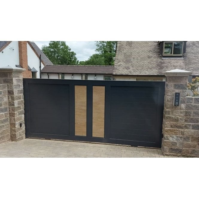 ARDEN GATES The Hampton Aluminium Gate