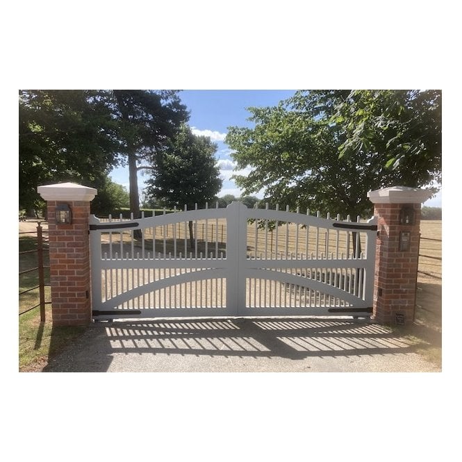 ARDEN GATES The Kinnersley Aluminium Gate