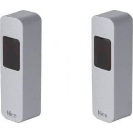 Pair of Burglar-Resistant Slim photocells EPSA with a metal body